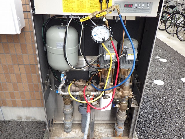直結増圧給水ユニット点検 写真2